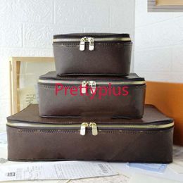 M43690 Make Up Brown Flower Leather smycken Nya uppsättningar Designers Travel Storage Lage Fashion Trunk Boxar Sväskor Väskor Kosmetisk väska