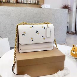 women embroidered daisy crossbody bags cowhide leather designer purses shoulder chain bag lady girls cute print flower flaps envel289i