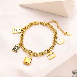 18k Gold Plated Chain Bracelets Luxury Brand Designers Letter Circle Lock Fashion Women Love Stainless Steel Bracelets Wedding Party Jewellery Gift