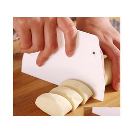 Baking Pastry Tools 13X9Cm Flexible Foodsafe Plastic Trapezoid Scraper For Kitchen Cooking Professional Supplier Wholesale Sn4167 Dh5Td