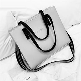 Female large-capacity bag 2020 new oblique Korean version of the simple fashion shoulder bag can be loaded A4 textbook280m