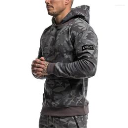 Men's Hoodies Men Hooded Pullover With Camouflage Print Big Kangaroo Pocket Spring Sports Clothing