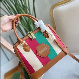 2021 new lady shell bag star top shape design classic double G logo on the top of the leather label and zipper size 25cm262Z