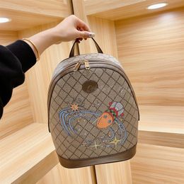 2021 Luxury Designer Women Backapcks cltuch Bags Ladies Purse letter Handbags Wave Pattern check Fanny Purses Shoulder Backpack St224W