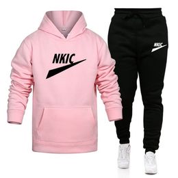 New Men's Tracksuit Solid Colour Hooded Pullover Sweatpants Autumn Winter Male Casual Jogger Sportswear 2 Pcs Fleece Suit