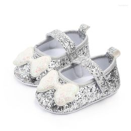 First Walkers Fashion Baby Shoes Girls Soft Soled Sneakers Informal Step Non Slip Sequin Ring Design Autumn 0-18 Months Loafers