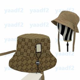 Reversible Bucket Hats Vintage Letter Printed Wide Brim Sun Hat with Tie Womens Mens Autumn Windproof Beach UV Cap Beanie 4 Colors202N