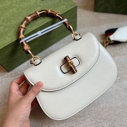 7A hochwertige Designer-Tasche Diana Bambus-Geldbörse, echte Tragetaschen, Leder-Umhängetasche, Bambus-Twist-Lock-Geldbörsen, goldfarbenes Metall, abnehmbare Riemen, Umhängetasche mit Klappe, Umhängetaschen, Clutch