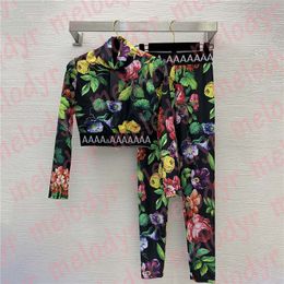 Fashion Print Gym Set Women Long Sleeve Tracksuits Yoga Top with Pad Elastic Waist Slim Leggings