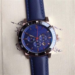 New Desigh 42MM British Style Dress Mens Watches Quartz Battery Chrono Men Watch Gold Case Blue Leather Strap Wriswatches340O