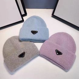 Luxury beanies designer Winter Bean men and women Fashion design knit hats fall Woollen cap letter jacquard unisex warm skull caps summer Sun hats