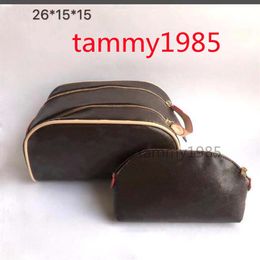 Women cosmetic bag large capacity travelling famous designer classical men toiletry make up wash toilet two pecs253d