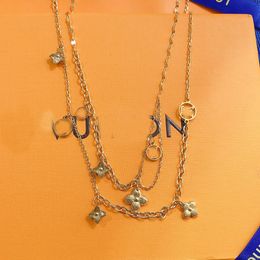 Luxus-Design-Halskette, 18 Karat vergoldet, Edelstahl, Halsketten, Halsband, Kette, Buchstaben-Anhänger, modische Damen-Hochzeitsschmuck-Accessoires