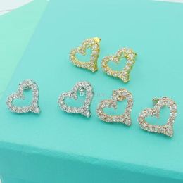 2022 new fashion Womens Hollow heart earrings Studs Designer Jewellery bore Studs Full Brand as Wedding Christmas Gift top quality