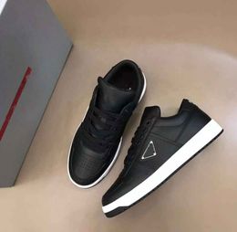 Famous Men Sneakers Shoes Downtown Skateboard Walking Comfort White Black Calf Suede Red Blue Mesh Breath Comfort Casual Walking EU38-46