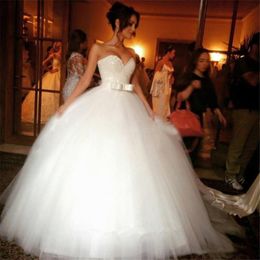 فستان زفاف الأميرة الزفاف بدون حزام