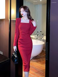 Casual Dresses Autumn And Winter Temperament Square Neck Dress Female Pure Desire Wind Sexy Waist Slim Little Black High-end Sense