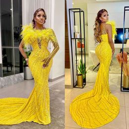 Fashion Sequins Yellow Mermaid Wedding Dresses One Shoulder Feather Bridal Gown Simple Formal Party Gowns