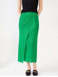 Skirts YUDX Miyake Pleated 2022 Summer Green Two Piece Stitching Designer Skirt One Button Long Straight Women Clothing