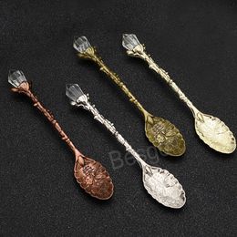 Vintage Carved Crystal Head Coffee Spoon Zinc Alloy Fruit Dessert Ice Cream Spoon Mugs Stirring Spoons Kitchen Seasoning Scoop BH8193 TYJ