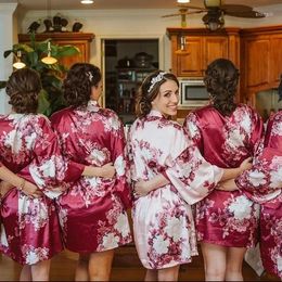 Women's Sleepwear Bridesmaid Robes Floral Robe Satin For Women Sexy Morning Silk Short Bride Wedding Set A2400