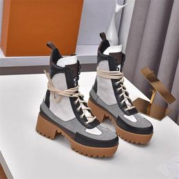 Super Mini Boots Louiseity Fashion Women Decorative Flat Heel Winter Thick Sole Leather Warm Wool High Heel Snow Viutonity 08-013