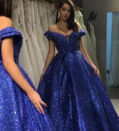 Вечернее платье yousef aljasmi kim kardashian с коротким рукавом синие блестки с шариковым платьем длинное платье almoda gianninaazar Zuhlair murad Ziadn1446983