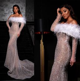 Feathers Exquisite Mermaid Prom Dresses Illusion Strapless Party Dresses Sequins Lace Custom Made Evening Dress