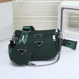 Kadın Lüks Tasarımcıları Çantalar 2023 Yeni İtalyan Moda PU Deri Tuval Debriyaj Omuz Crossbody Bag Kadın Çantası Boyutu 25*5*17