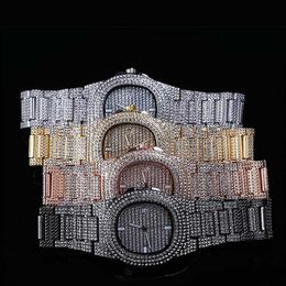 Gold Fully Custom Iced Out Watch Bling Bling 600 Simulated Diamonds Cubic Zircon Stone Calendar Quartz Staness Steel Strap Hip Hop309t