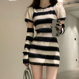 Casual Dresses Slim Wrap Hip Soft Cashmere Black Striped Dress Mini Robe High Waist Vintage Vestidos De Mujer Fleece Women