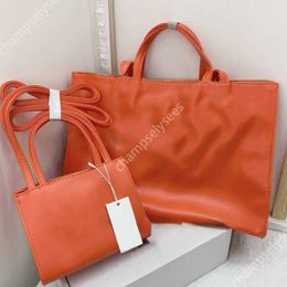 16 цветов большая сумка Дизайнерские сумки Модные сумки Кожаная сумка через плечо Женские сумки Большой емкости Письмо Обычная покупка Cross body32