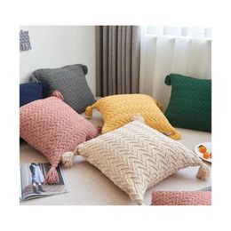 Cushion/Decorative Pillow Chenille Decorative Throw Ers Handwoven Tufted And Tasselled For Sofa Bed Bedroom Living Room Drop Delivery Dhigo