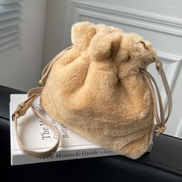 Evening Bags Faux Fur Small Bucket Bag Designer Soft Plush Women Handbag Pluffy Shoulder Warm Winter Big Shopper Purse Crossbody