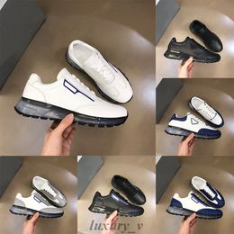 Prado shoes Shoes Designer Men PRAX 01 Sneakers Re-Nylon Technical Fabric Casual Shoe Walking Famous Rubber Lug Sole Party Wedding Runner Trainers
