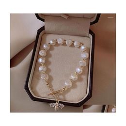 Charm Bracelets 2023 Elegant Baroque Pearl String Bracelet For Woman Luxury Zircon Bee Pendant Fashion Girls Sweet Jewelry Drop Deliv Dhg0O