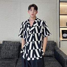 Men's Casual Shirts 2022 Summer Geometric Printed Korean Fashion Short Sleeve Shirt Mens Harajuku Double Breasted Blouse Camisas De Hombre