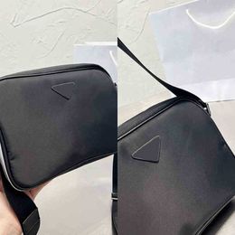 Evening Bags Shoulder Nylon Bags luxury handbags Messenger Bag Men Designer Classic 2 In 1 Tote Black crossbody bags Women Mini purse Wallet 220824