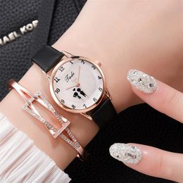 New Fashion Women Watch Casual Leather Belt Watches Simple Ladies' Small Dial Quartz Clock Dress Women's watches Reloj m1916