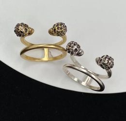 Fashion Brand Retro Crystal Rhinestone Skeleton Band Rings Designers Men Women Ring Lovers Jewelry