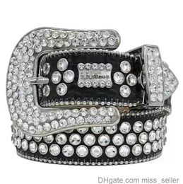 2023 Designer BB Belt Cinture Simon per uomini Donne Diamina Shiny Diamond Black su nero Blu Bianco Multicolour con strass bling come regalo Missseller