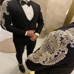 Men's Suits 3 Pieces Black Men Crystal Beads Custom Made Wedding Luxury Tuxedos Peaked Lapel Blazer Business Coat Pant Vest