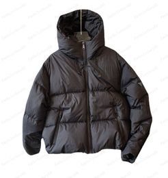 Giacche da donna di marca cappotti corti con cappuccio parka firmati moda triangolo rovesciato giacche da uomo inverno caldo parker giacca a vento