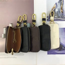 Luxurys Designers Fashion Key Wallets Buckle Bag Car Keychain Handmade Leather high quality Keychains Man Woman Monograms Purse Ba220H