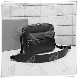 High Quality Genuine Leather Men Messenger Shoulder bags Handbag Men Backpack Trip Postman Crossbody Fashion Wallet Fannypack with308C