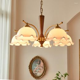 Chandeliers American Style Idyllic Retro Chandelier LED Living Room Dining French Vintage Ceiling Japanese Homestay Bedroom Lamp