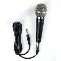 Microphones Professional Handheld Wired Dynamic Microphone Clear Voice For Karaoke Vocal Music Performance R30