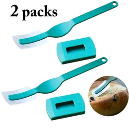 Baking Tools 2PCS Carbon Steel Bread Lame Dough Baguette French Cooking Bagel Curved Knife Cutter With Cover For Chefs Bakers Makers Cooks