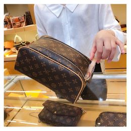 Cosmetic Bags Cases designer Women Makeup Bag Hanging Bathroom Wash Bag Multifunctional Women Travel Toiletry Bag Luxury Brand309D