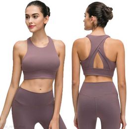 L-107 Yoga Sports reggiseno Triangle ad alto collo alto Gollo shavo shoat ha raccolto top ammortizzatori sexy biancheria intima danza da ballo da donna